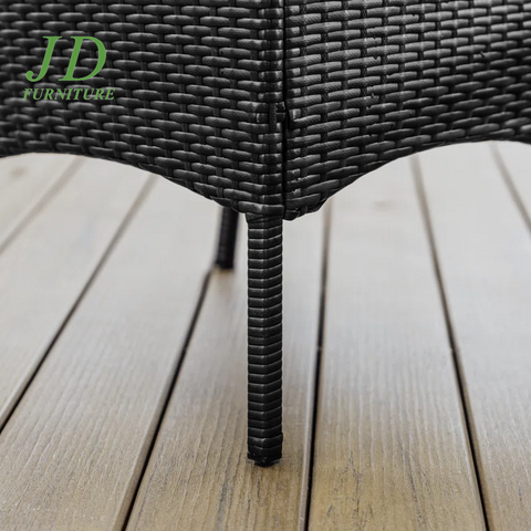 4-Person Outdoor Seating Group with Cushions